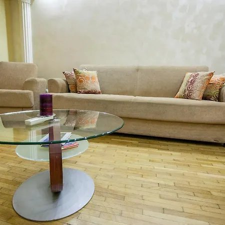 شقة Atheneum Center Terrace & View Flat