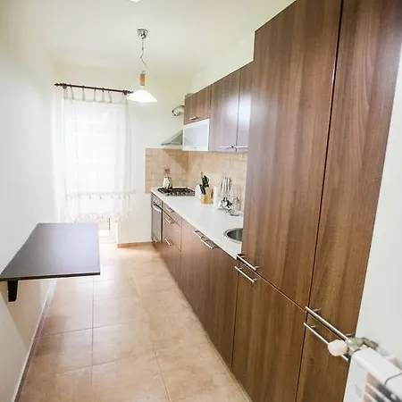 شقة Atheneum Center Terrace & View Flat *